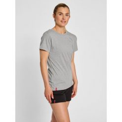 Koszulka damska Hummel Red Heavy. Szare koszulki sportowe damskie Hummel, s, bez wzorów, z bawełny, sportowe, bez kołnierzyka. Za 127.00 zł.