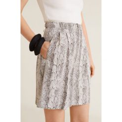 Mango - Szorty Winona. Szorty damskie Mango. Za 119.90 zł.
