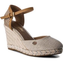 Espadryle WRANGLER - Stardust Brava WL181620 White 51. Klapki damskie marki Wrangler. W wyprzedaży za 179.00 zł.