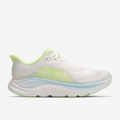 Buty do biegania damskie Hoka Clifton 11. Obuwie sportowe damskie Hoka One One, bez wzorów, z materiału, do biegania. Za 699.99 zł.