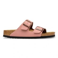 BIRKENSTOCK Arizona BFBC Pink Clay Klapki damskie. Czerwone klapki damskie Birkenstock, bez wzorów, z jeansu, klasyczne, bez obcasa. Za 379.99 zł.