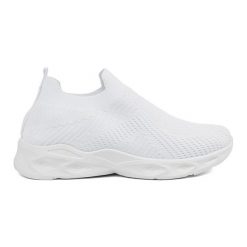Buty sportowe damskie wsuwane białe. Białe obuwie sportowe damskie bez wzorów. Za 126.76 zł.