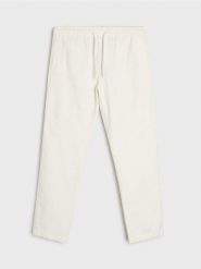 Spodnie chino jogger - kremowy. Białe spodnie materiałowe męskie Sinsay, bez wzorów. Za 69.99 zł.