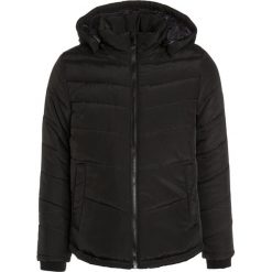 BOSS Kidswear Kurtka zimowa schwarz. Kurtki i płaszcze dla chłopców BOSS Kidswear, na zimę, z materiału. W wyprzedaży za 511.20 zł.