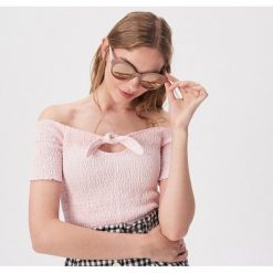 Bluzka z odkrytymi ramionami - Różowy. Czerwone bluzki damskie Sinsay, l, bez wzorów, bez kołnierzyka, bez ramiączek. W wyprzedaży za 9.99 zł.