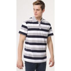 Jasnoszara Koszulka Division Of Labor. Koszulki polo męskie marki Born2be. Za 49.99 zł.