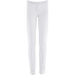 Tregginsy ze stretchem bonprix biały. Białe legginsy damskie bonprix. Za 54.99 zł.