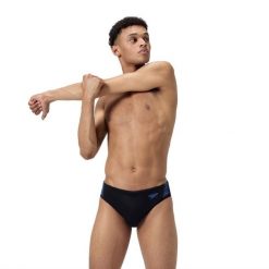Kąpielówki męskie Speedo Hyperboom Spl 7Cm Brf Am. Czarne kąpielówki męskie Speedo, m, bez wzorów, do pływania. Za 159.99 zł.
