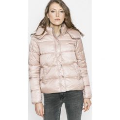 Review - Kurtka. Kurtki damskie Review. W wyprzedaży za 129.90 zł.