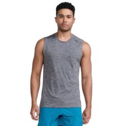 Tank top 2XU Motion. Czarne t-shirty męskie 2XU, s, bez wzorów, z materiału, bez kołnierzyka. Za 261.50 zł.