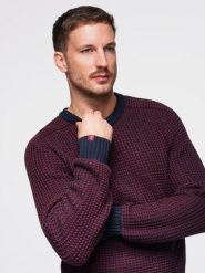 Męski sweter o kontrastowym splocie z okrągłym dekoltem – bordowy V1 - Rozmiar: L. Czerwone swetry przez głowę męskie Ombre Clothing, l, z aplikacjami, z dzianiny, bez kołnierzyka. W wyprzedaży za 125.99 zł.