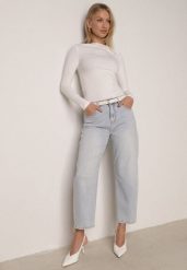 Niebieskie Jeansy z Bawełną o Fasonie Mom Fit z Wysokim Stanem Vrenes. Niebieskie jeansy damskie Born2be, z podwyższonym stanem. Za 119.99 zł.