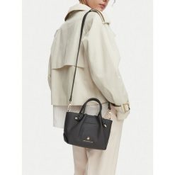 Torebka Beverly Hills Polo Club. Szare torebki do ręki damskie Beverly Hills Polo Club, bez wzorów, klasyczne, bez dodatków. Za 249.99 zł.