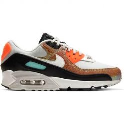 Buty do chodzenia damskie Nike Air Max 90. Białe obuwie sportowe damskie Nike, bez wzorów, z gumy, trekkingowe, nike air max. Za 859.00 zł.