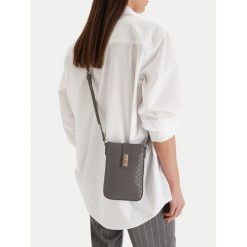 Torebka MEXX. Szare listonoszki damskie Mexx, bez wzorów, bez dodatków. Za 99.99 zł.