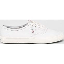 Gant - Tenisówki New Haven. Białe trampki i tenisówki damskie GANT, bez wzorów, z gumy, bez zapięcia. W wyprzedaży za 279.90 zł.
