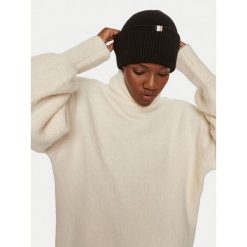 Czapka BOSS. Czarne czapki i kapelusze damskie Boss, na zimę, bez wzorów. Za 319.99 zł.