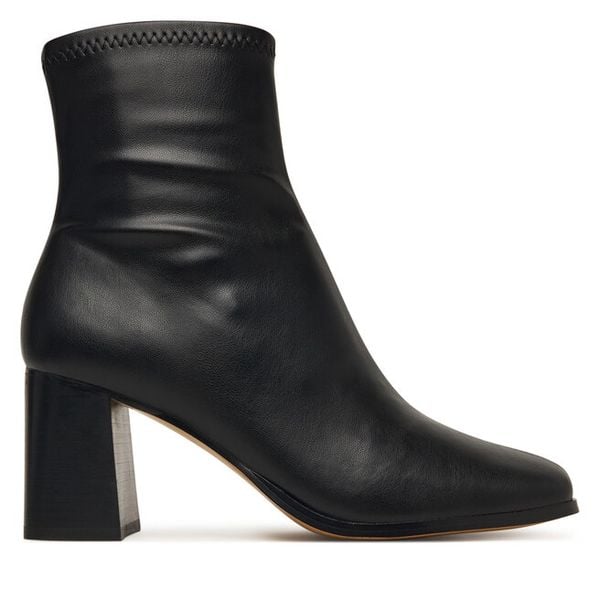 Botki Aldo. Czarne botki damskie Aldo, bez obcasa, na słupku, bez zapięcia. Za 559.99 zł.