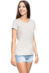 MUSTANG T SHIRT DAMSKI Alexia C Embro Dove 1009060 4025. Szare t-shirty damskie Mustang, s, bez wzorów, bez kołnierzyka. W wyprzedaży za 39.99 zł.