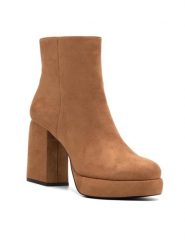 Jenny Fairy Botki KLARE WYL3592-1 Brązowy. Brązowe botki damskie Jenny Fairy, z materiału, bez obcasa, na słupku, bez zapięcia. Za 109.99 zł.