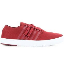 K-swiss Buty K- Swiss Dr Cinch Lo M 03759-592-M czerwone. Czerwone trampki męskie bez wzorów, z kauczuku, bez zapięcia. Za 544.84 zł.