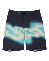 Szorty plażowe dla Chłopcy SURFSILK STRAIGHT 17" Niebieski. Niebieskie szorty dla chłopców Quiksilver, bez wzorów, z elastanu. Za 153.99 zł.