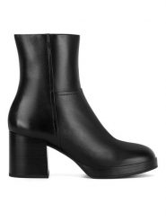 Sergio Bardi Botki WB-E1095-02SB Czarny. Czarne botki damskie Sergio Bardi, ze skóry, bez obcasa, na słupku, bez zapięcia. Za 369.99 zł.