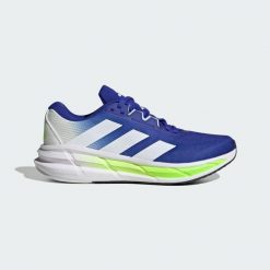 Buty do biegania Questar 3. Białe buty sportowe męskie Adidas, bez zapięcia, do biegania. W wyprzedaży za 279.20 zł.