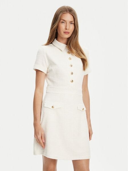 Guess Sukienka dzianinowa W5YK18 KCXO2 Écru Regular Fit. Sukienki damskie Guess, m, z aplikacjami, z dzianiny, bez kołnierzyka, bez ramiączek. Za 569.99 zł.