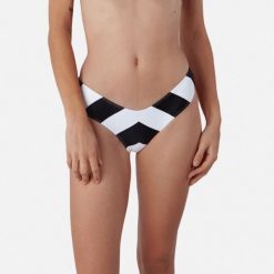 Barts Dames Bikini Ellai High Cut Briefs Black. Czarne bikini damskie Barts, bez wzorów. Za 177.00 zł.