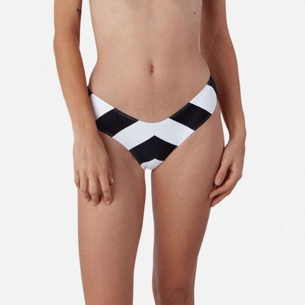 Barts Dames Bikini Ellai High Cut Briefs Black. Czarne bikini damskie Barts, bez wzorów. Za 177.00 zł.