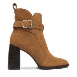 Botki Badura. Brązowe botki damskie Badura, bez obcasa, na słupku, bez zapięcia. Za 499.99 zł.