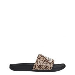 Adilette Comfort Slides. Białe klapki damskie Adidas, bez wzorów, eleganckie, bez obcasa. Za 199.00 zł.