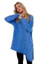 Asymetryczny Sweter Oversize - Lazurowy. Niebieskie swetry damskie MOE, uniwersalny, bez wzorów, z materiału, z asymetrycznym kołnierzem, bez ramiączek, bez kaptura. Za 246.90 zł.