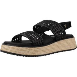 Sandały GIOSEPPO 75489G Czarny. Czarne sandały damskie Gioseppo, bez wzorów, z syntetyku, bez obcasa, bez zapięcia. Za 294.99 zł.