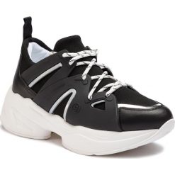 Sneakersy LIU JO - Jog 07 B19037 TX038 Black 22222. Czarne półbuty damskie Liu Jo, bez wzorów, z materiału, bez obcasa, na płaskiej podeszwie, bez zapięcia. W wyprzedaży za 439.00 zł.