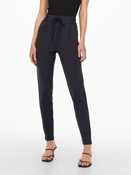 ONLY Spodnie materiałowe Poptrash 15115847 Granatowy Regular Fit. Niebieskie spodnie materiałowe damskie Only, xs, bez wzorów, z materiału. Za 151.99 zł.