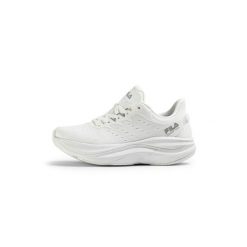 Buty damskie Fila Retron. Białe obuwie sportowe damskie Fila, bez wzorów, z dresówki, trekkingowe. Za 289.00 zł.