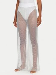 Guess Spodnie materiałowe E4YB00 KCDW0 Biały Relaxed Fit. Białe spodnie materiałowe damskie Guess, m, z aplikacjami, z materiału. Za 249.99 zł.