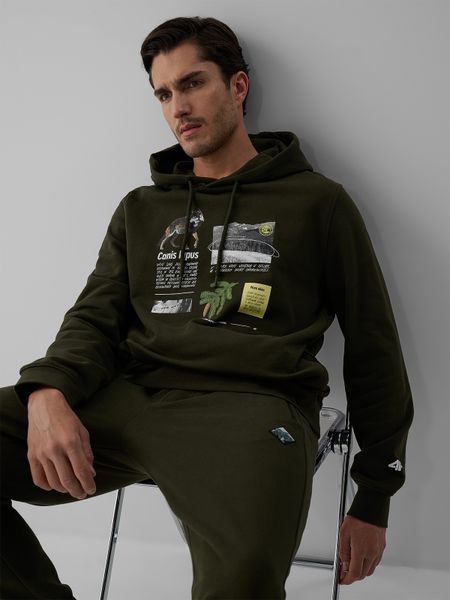 4F Bluza dresowa regular z kapturem męska - khaki XL. Brązowe bluzy męskie 4f, m, bez wzorów, z dresówki, z kapturem, trekkingowe. Za 199.99 zł.