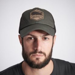 Czapka z daszkiem Solognac Trucker. Brązowe czapki i kapelusze męskie SOLOGNAC, bez wzorów, z bawełny, sportowe. Za 39.99 zł.