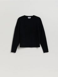 Wełniany sweter - czarny. Czarne swetry damskie Reserved, l, bez wzorów, z dzianiny, bez kołnierzyka, bez ramiączek, bez kaptura. Za 159.99 zł.