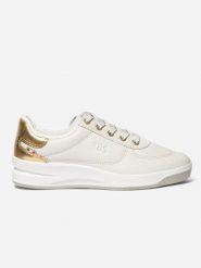 Buty sportowe damskie TBS Brandie. Białe obuwie sportowe damskie TBS, bez wzorów, tenisowe. Za 507.50 zł.