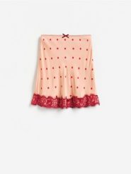 Spódnica w groszki - wielobarwny. Spódnice damskie Reserved, l, bez wzorów, z wiskozy, proste. Za 139.99 zł.