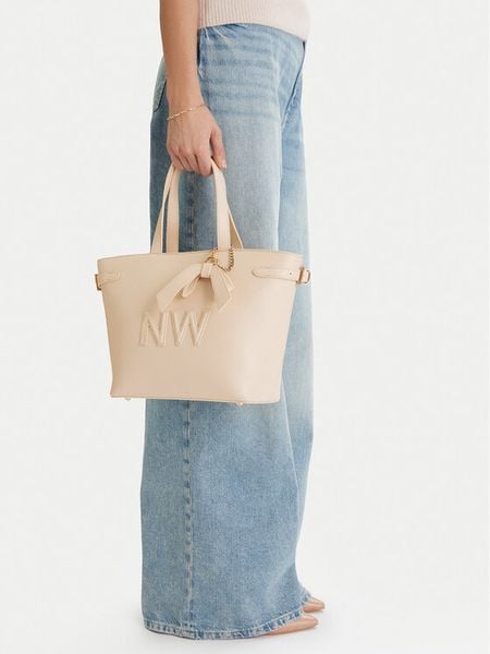 Nine West Torebka EO-Lira-LX20086b Écru. Białe torebki do ręki damskie Nine West, bez wzorów, z materiału, bez dodatków. Za 216.99 zł.