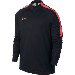 Nike Koszulka piłkarska Shield Strike Drill czarna r. M (807028 011). Koszulki sportowe męskie marki Nike. Za 286.62 zł.