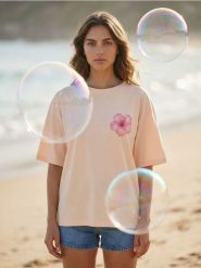 Bawełniana koszulka z motywem kwiatowym - kremowy. Białe t-shirty damskie Sinsay, l, bez wzorów, z bawełny, bez kołnierzyka. Za 25.99 zł.