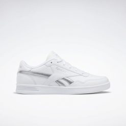 Buty do chodzenia damskie Reebok Royal Techqu. Białe obuwie sportowe damskie Reebok, bez wzorów, z gumy, trekkingowe, Reebok Royal. Za 232.00 zł.