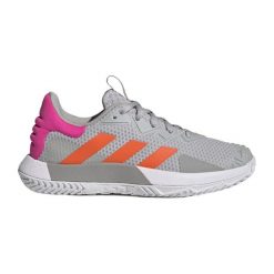 Obuwie tenisowe Kobieta Adidas Solematch Control szary. Szare obuwie sportowe damskie Adidas, bez wzorów, tenisowe. W wyprzedaży za 462.00 zł.