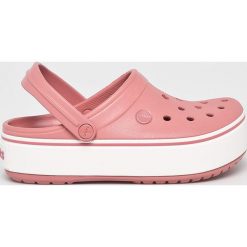 Crocs - Klapki. Szare klapki damskie Crocs, z materiału. Za 219.90 zł.